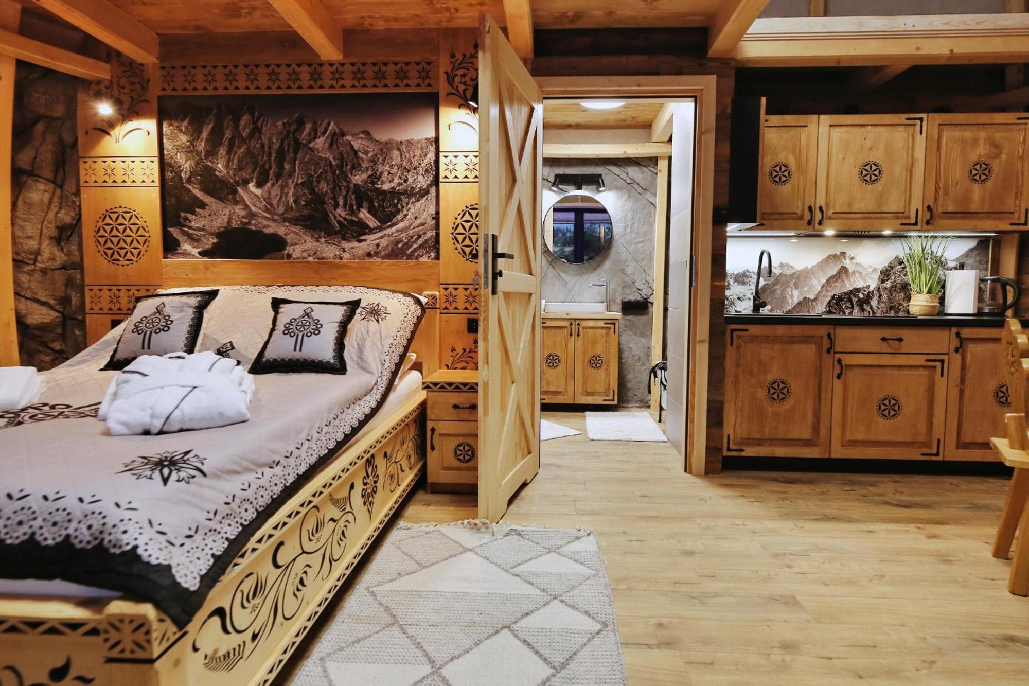 Tatry Mountain Glamp Z Jacuzzi 호텔 자코파네 외부 사진