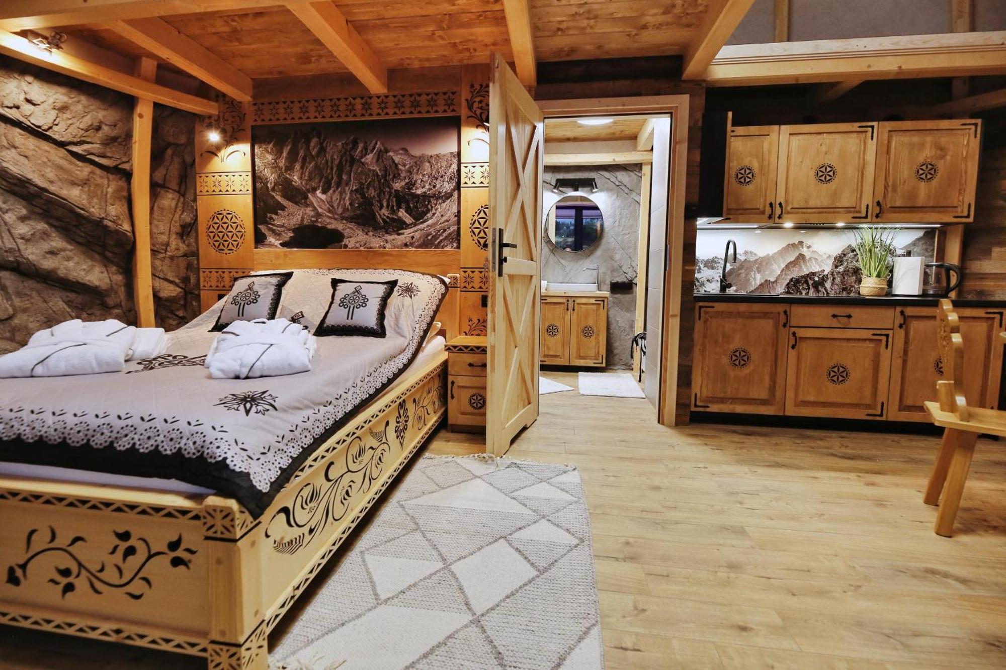 Tatry Mountain Glamp Z Jacuzzi 호텔 자코파네 외부 사진