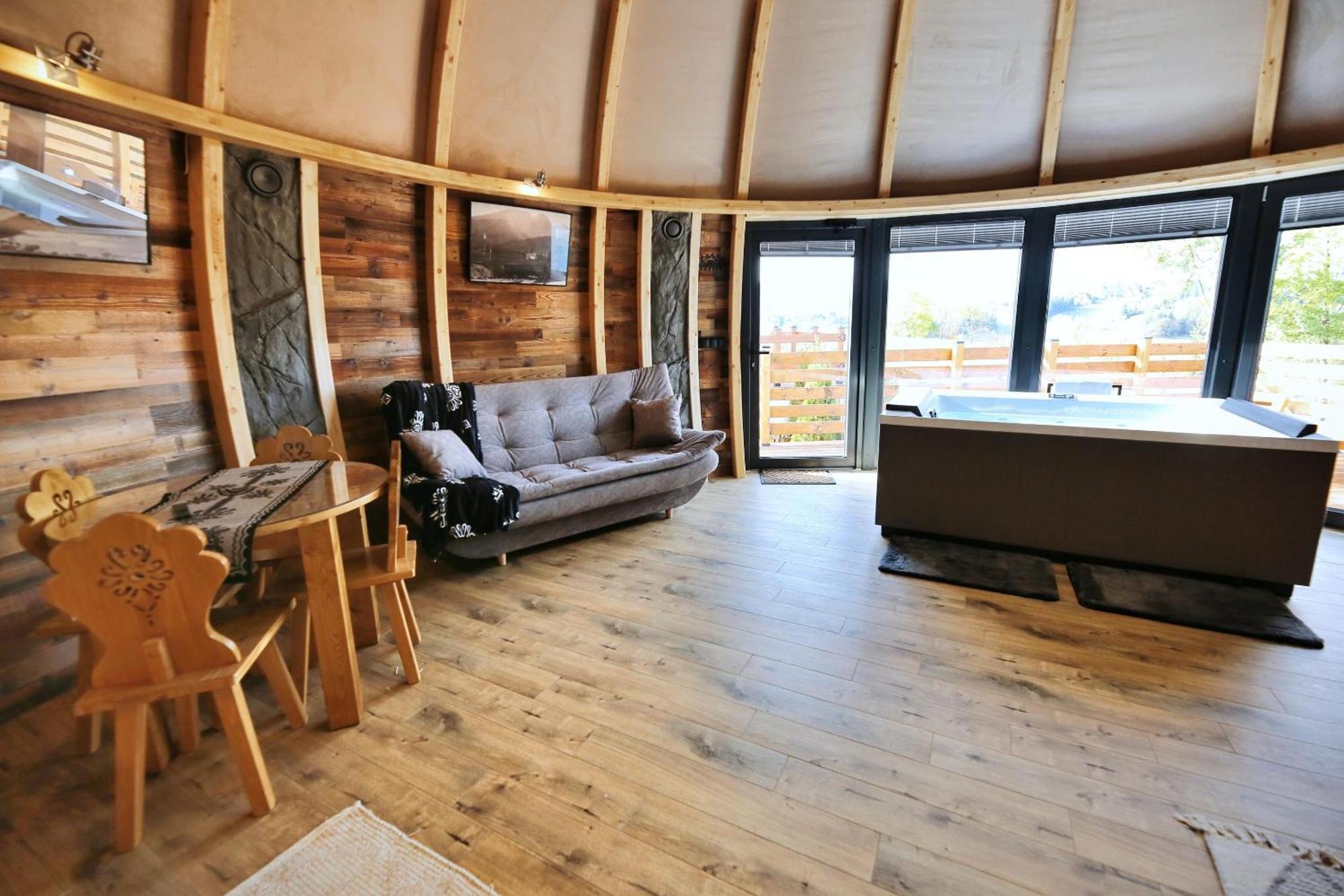 Tatry Mountain Glamp Z Jacuzzi 호텔 자코파네 외부 사진