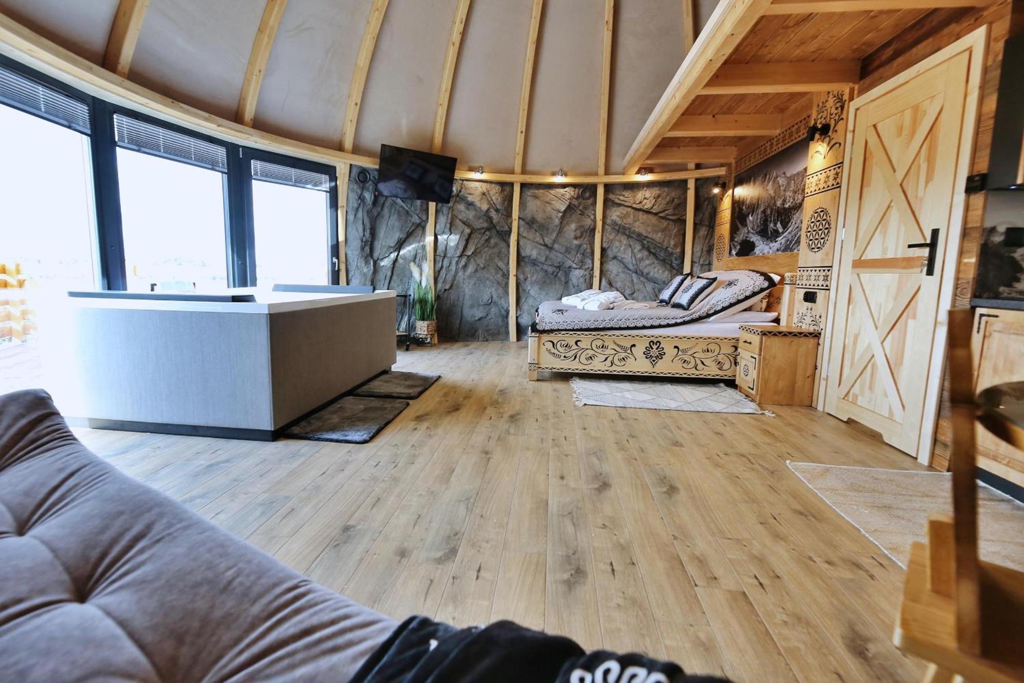Tatry Mountain Glamp Z Jacuzzi 호텔 자코파네 외부 사진
